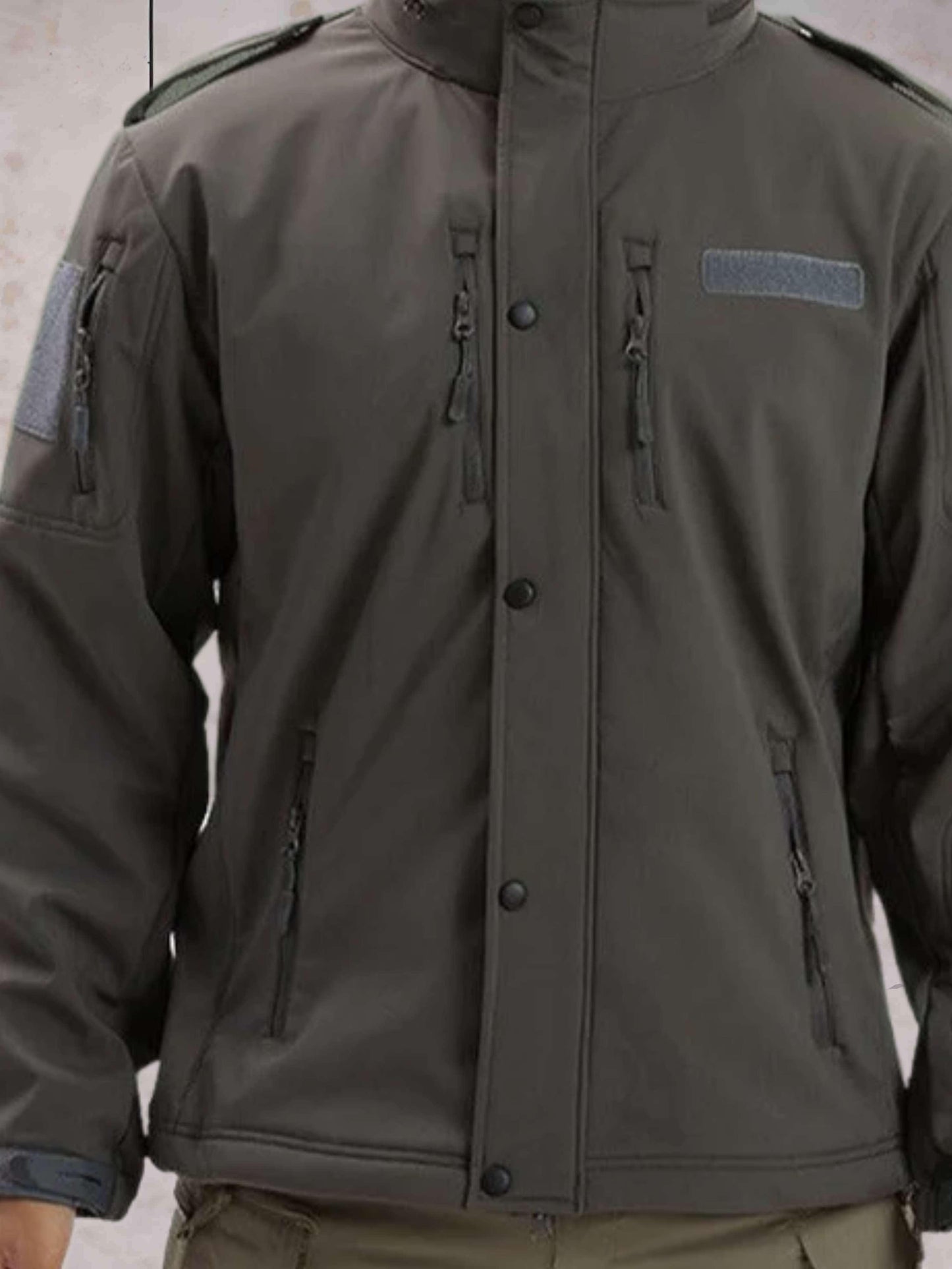 Asher - warm en waterdicht tactisch jack met zakken, rits en knoopsluiting