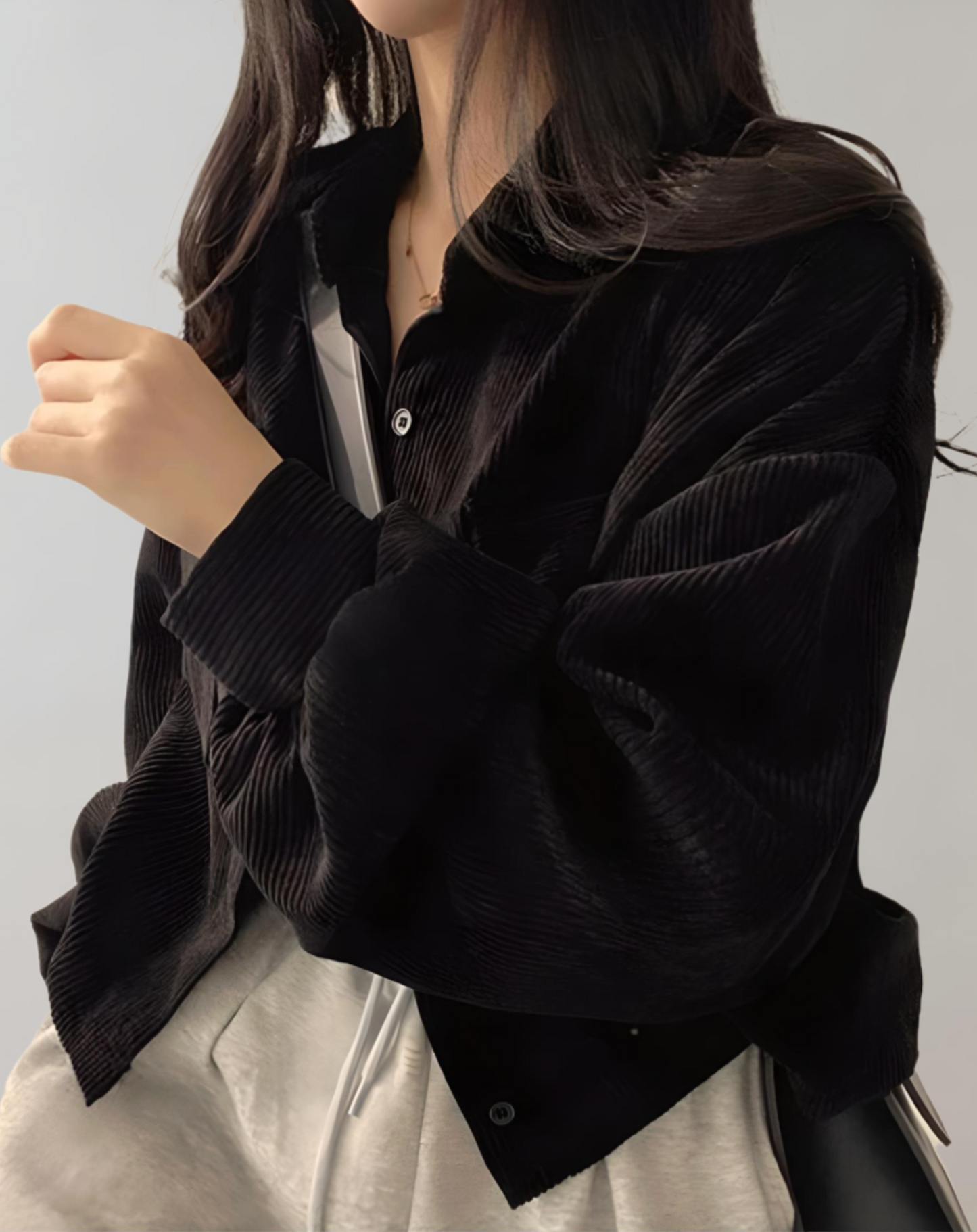 Ophelia | Oversized en cropped corduroy jas met borstzakken en knoopsluiting