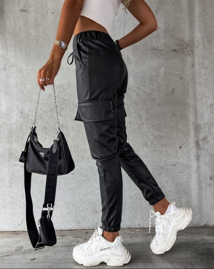 Naomi Cargo Broek | Lederlook cargo broek