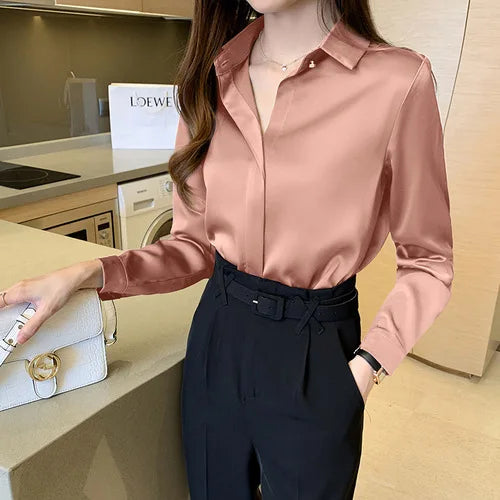 Amanda | Stijlvolle elegante satijnen blouse