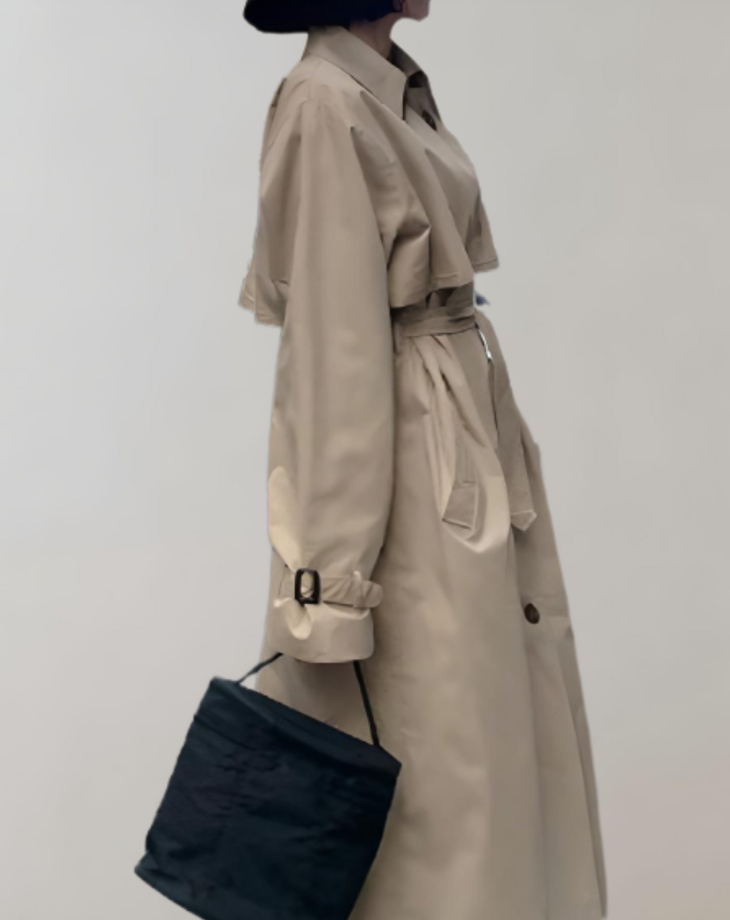 Calia | Lange trench coat met riem taille en knopen