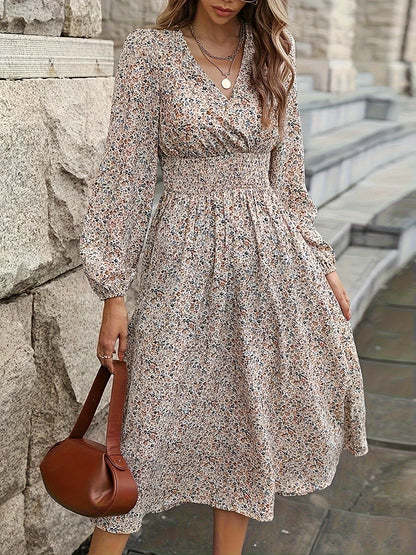 Anabelle - Elegante Midi-jurk met lange mouwen en gerimpelde taille