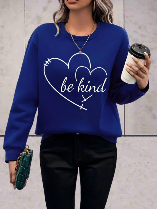 Armari - Blauwe oversized sweater met be kind statement en twee hartjes design
