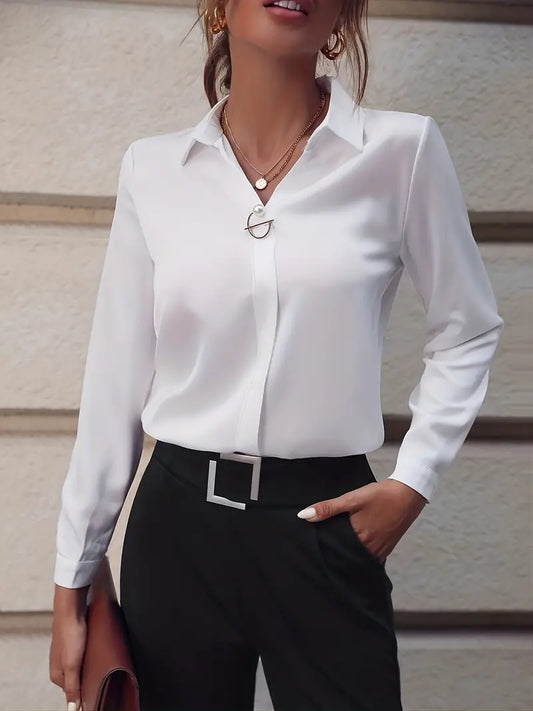 Nikki Blouse | Elegant effen business-look shirt voor dames