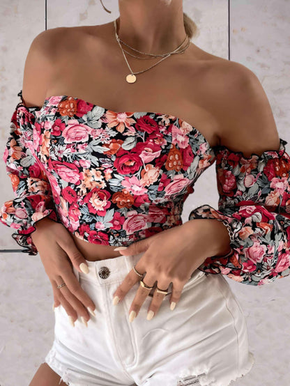 Freda - Zomerse bloemen top open schouders en rug met mouwen