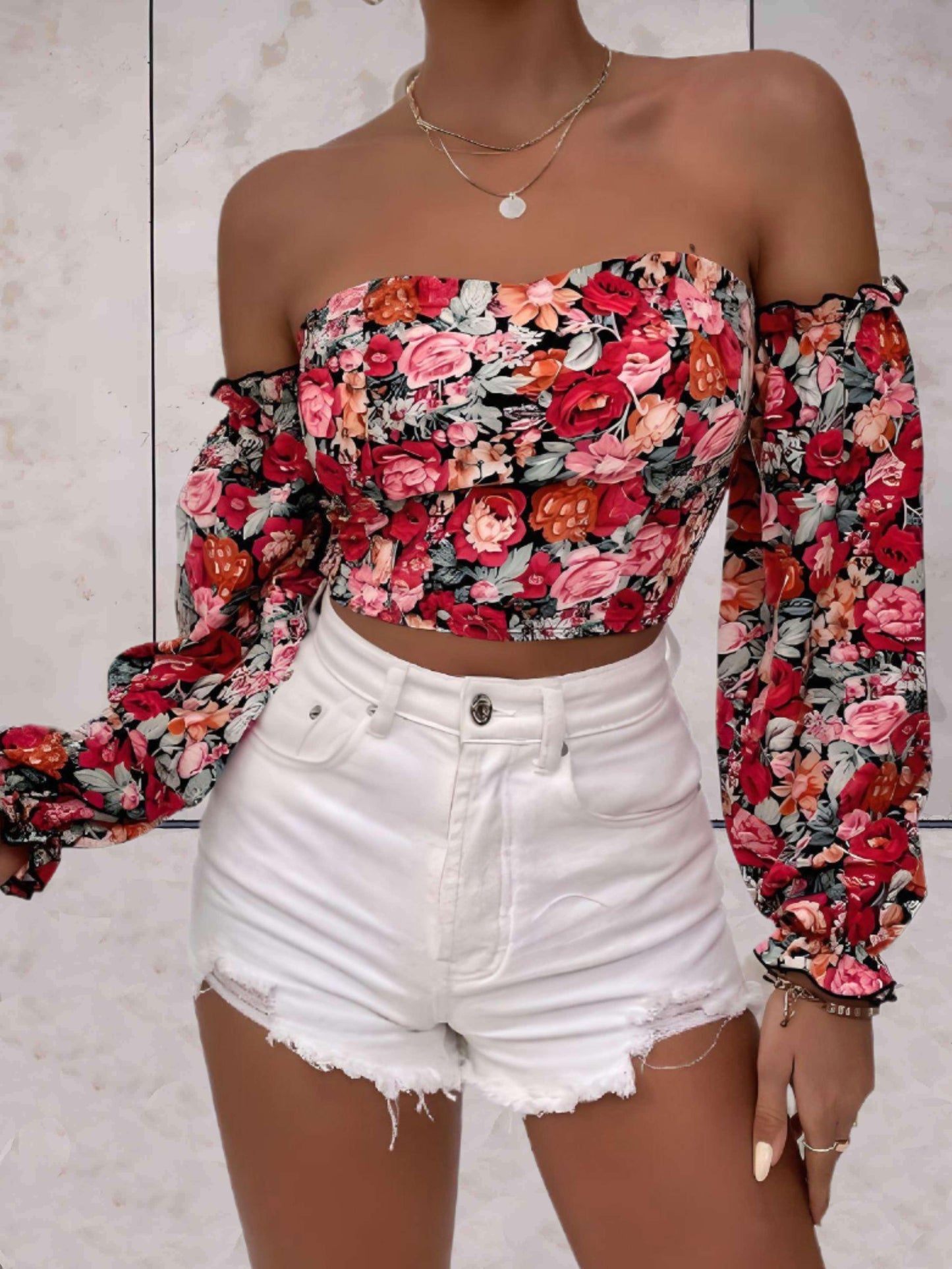 Freda - Zomerse bloemen top open schouders en rug met mouwen