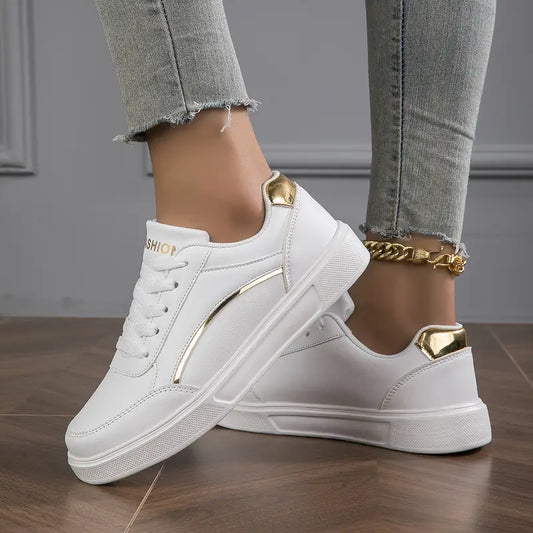 Natalia - Lage lichtgewicht sneaker met sierlijk detail voor dames