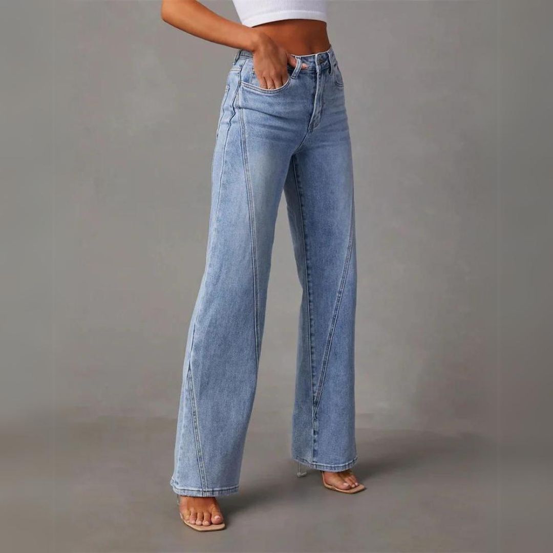 Kailani – Uitlopende jeans