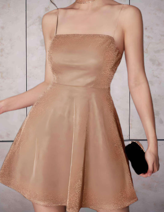 Mandy -  Strakke en chique mouwloze jurk met wijde pijpen