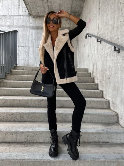 Cleva - Mouwloze wollen jas