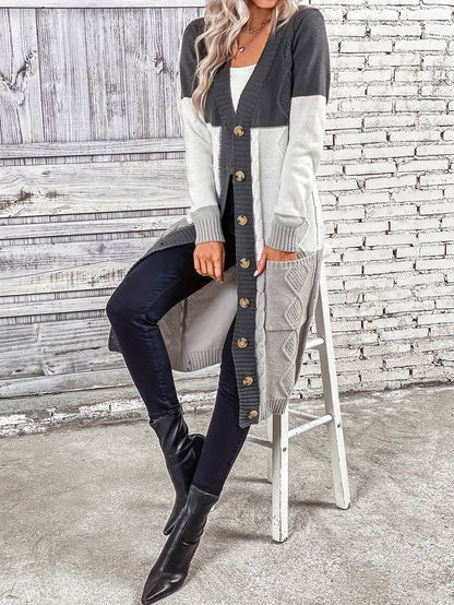 Grijze V-hals winterjas