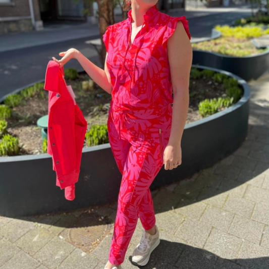 Mouwloze dames blouse met bijpassende comfy broek