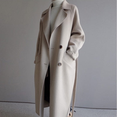 Erin | Lange Elegante Wolmantel voor een Stijlvolle Silhouet