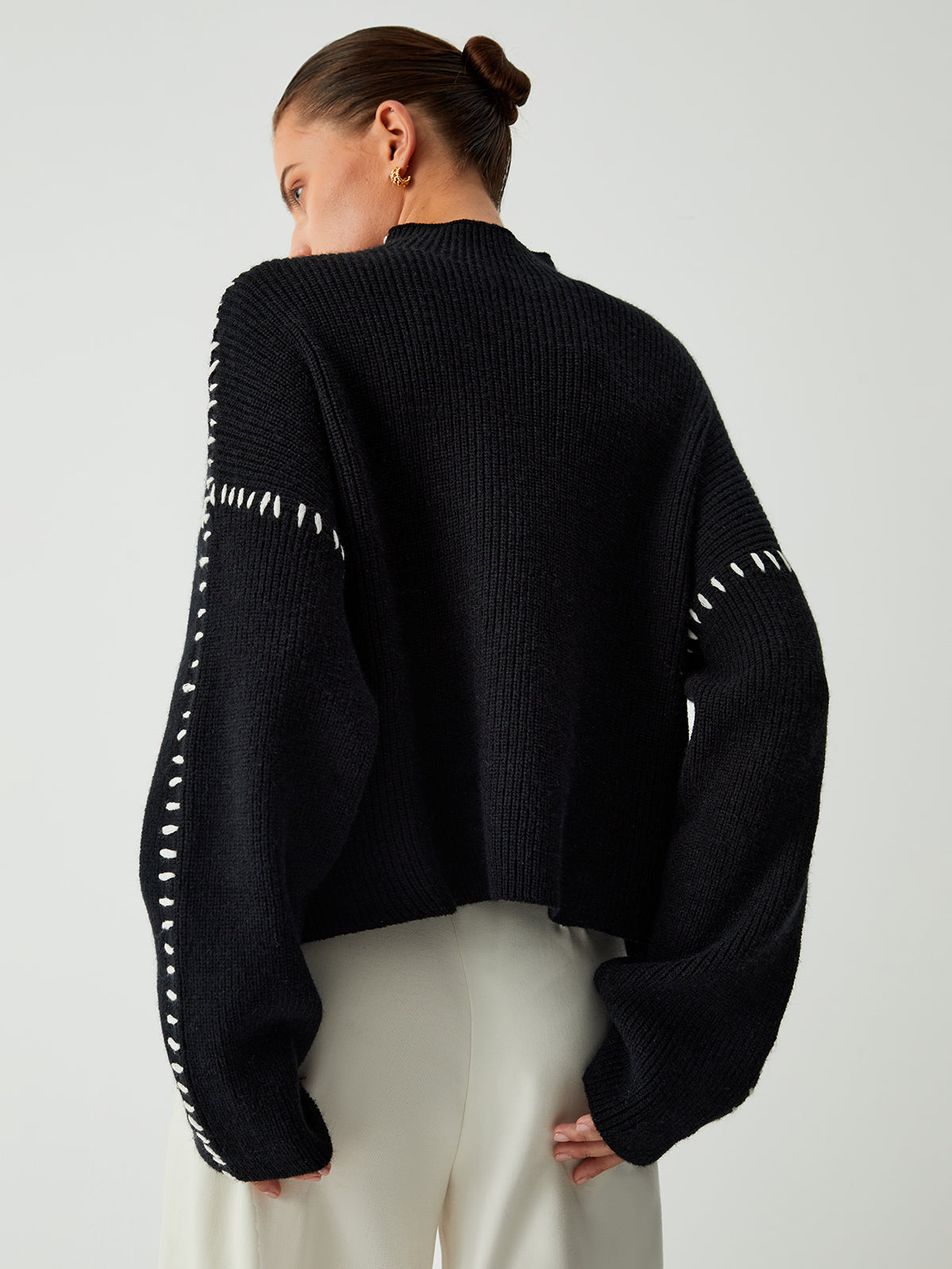 BEAUVOGUE - Oversized Sweater met Mock Hals