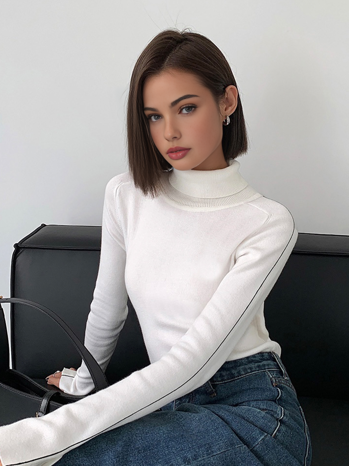 BEAUVOGUE - Trui met contrasterende biezen