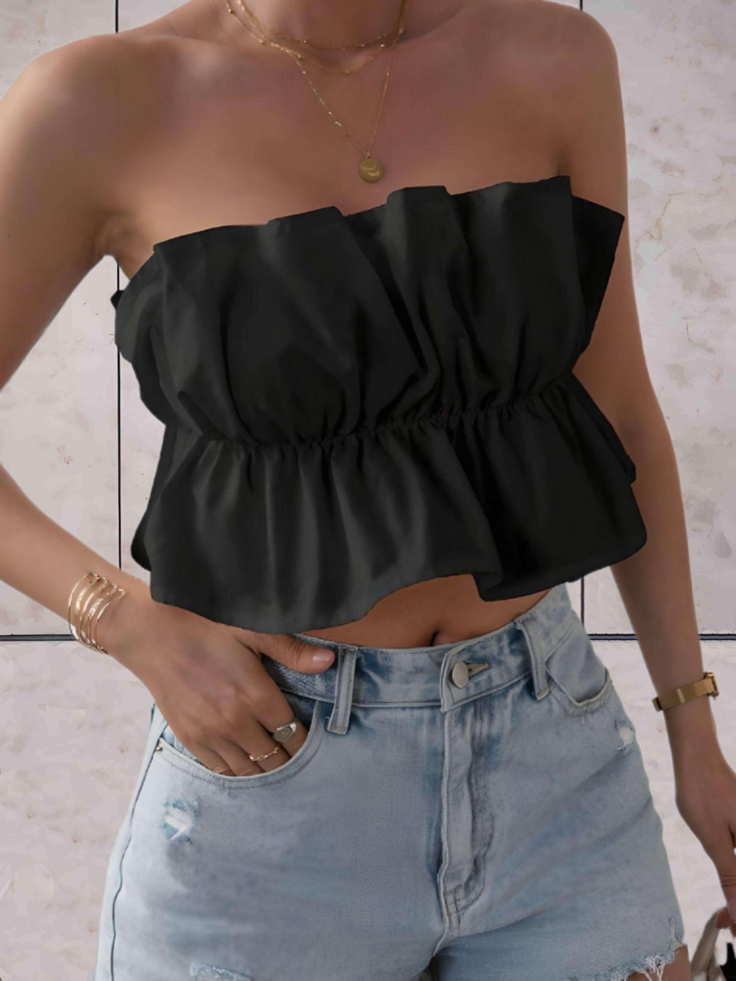 Abegail - Casual geribbelde met open schouders zomer top in zwart en wit