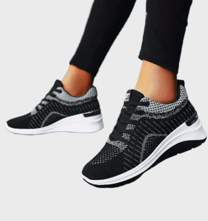 Jesse -  Hardloopsneakers van textiel met veters en semi hoge hakken