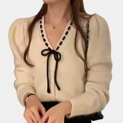 Anthoula - Stijlvolle V-hals trui voor dames met strikaccent