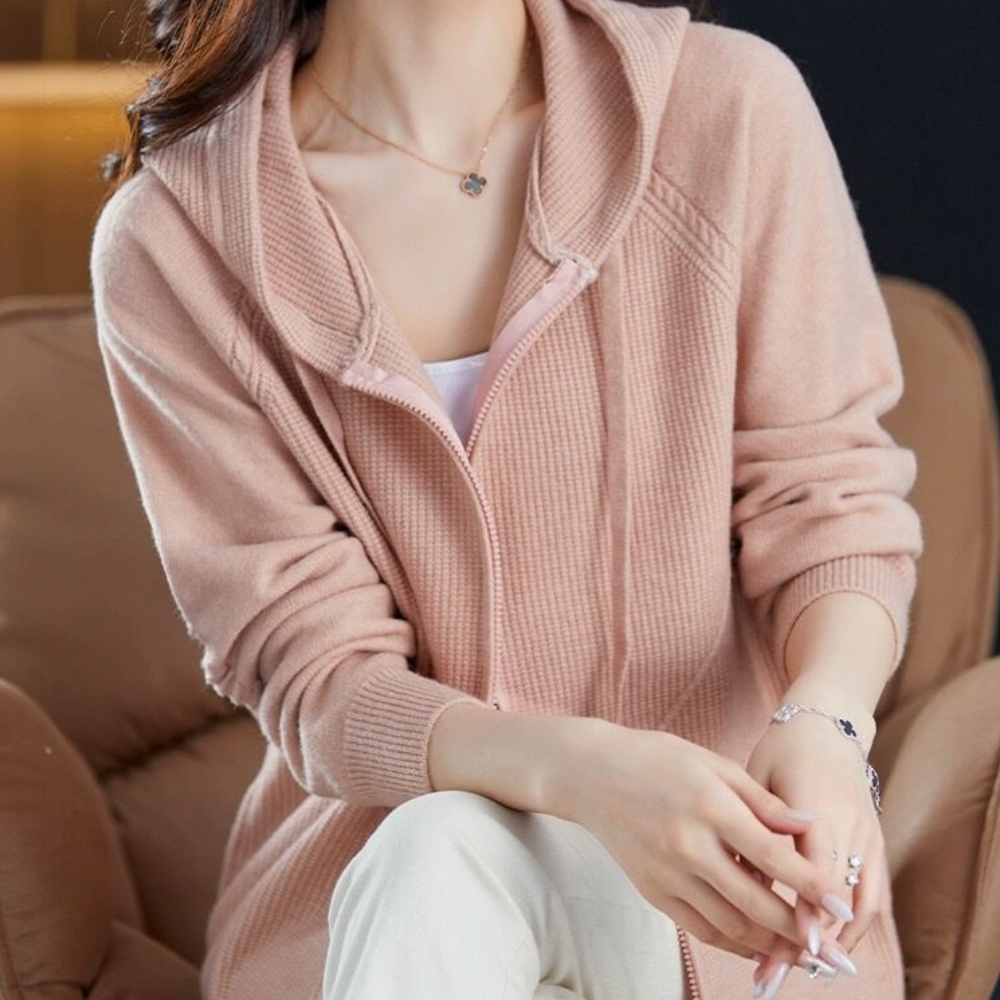 Danika - Elegant vest met capuchon voor dames