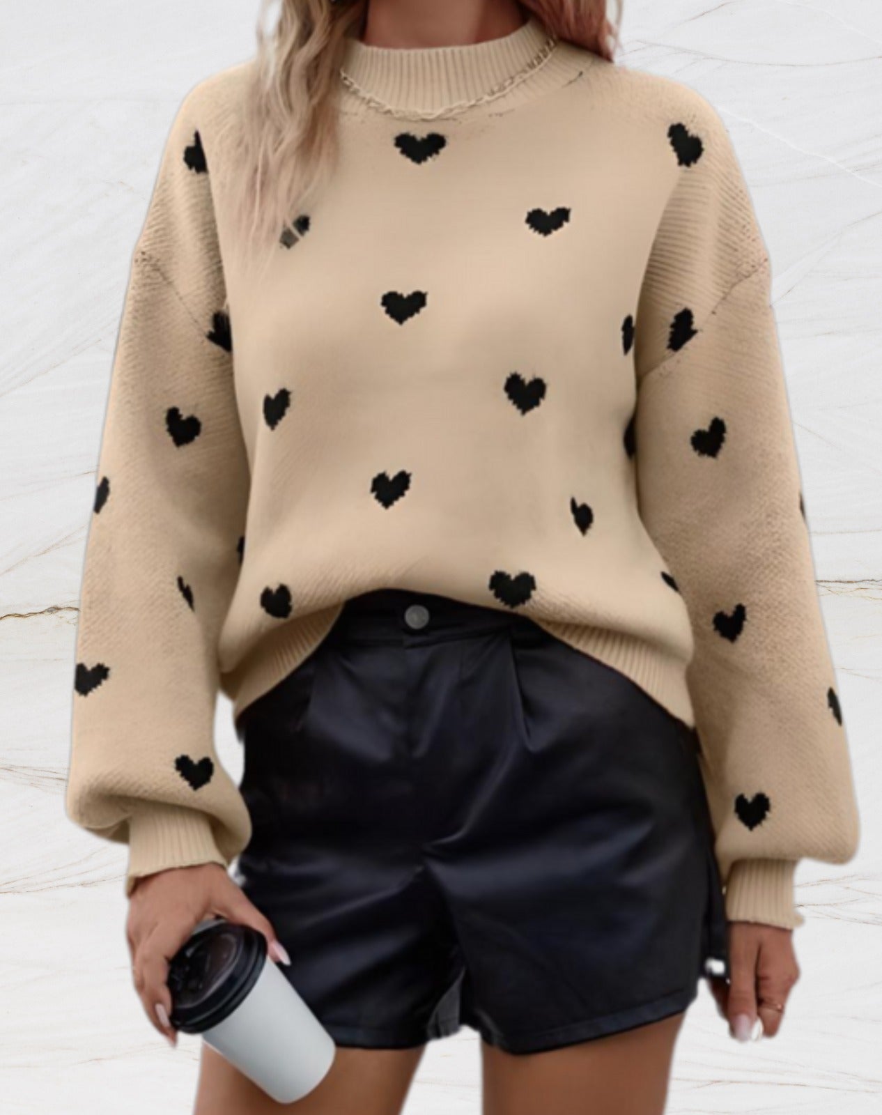 Maria | Oversized trui met ronde hals en hartjesprint