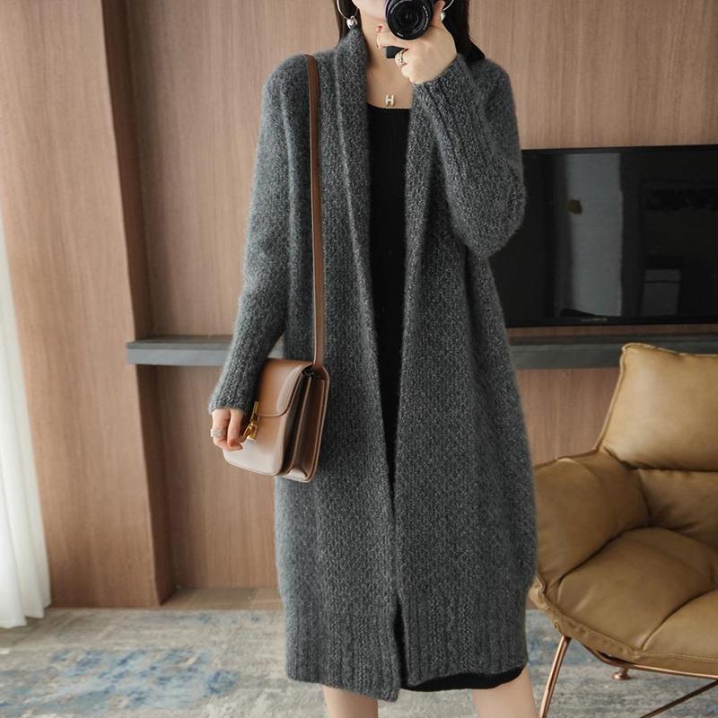 Anna Feld Cardigan | Elegant lang damesvest met kabelpatroon