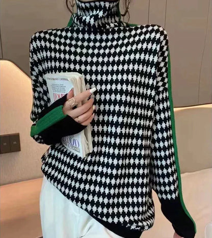Caudalie Coltrui | Elegante zwart witte gebreide sweater met groen detail voor dames