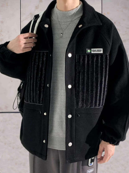 Ethan - Eenvoudig effen jasje met kousenband op de mouw en knoopsluiting