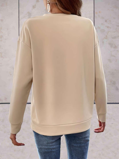 Farah - Beige sweater met kwastjes vooraan