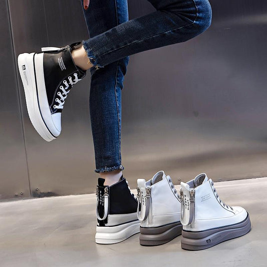 Alara | StreetStyle Sky-High: Platform Leren Sneakers 2023/2024
