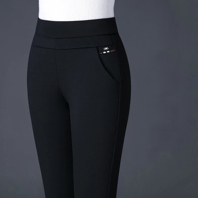 Celina | Elastische damesbroek