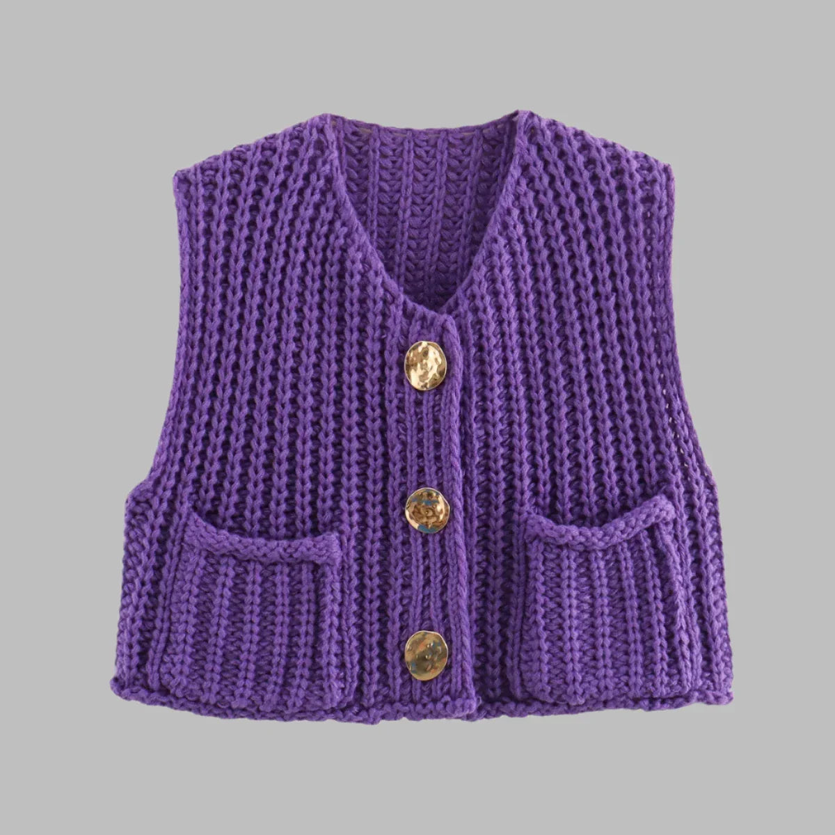 Alida Kort Vest | Gebreid damesvest met gouden knopen