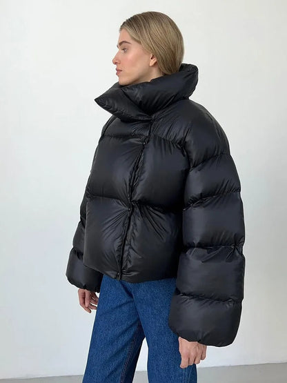 Atelier Puffer | Kort gewatteerde winter damesjas met capuchon