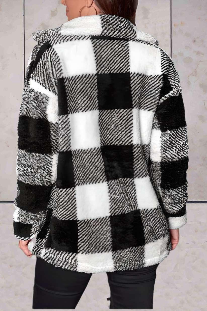 Lexie - Lang imitatieruitjesmodel met jack met grote kraag