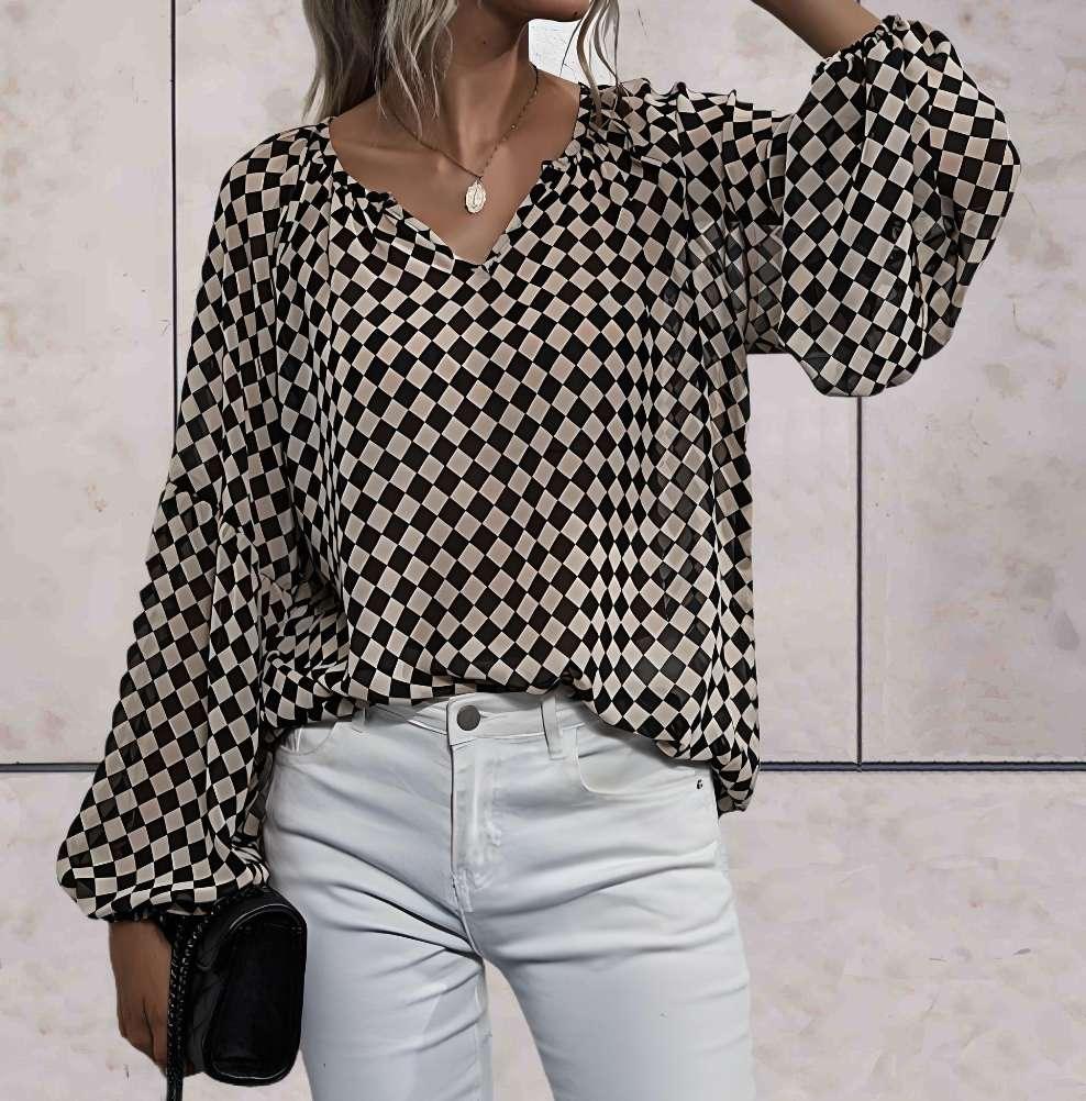 Lottie - Oversized top met lange mouwen en diagonaal geruit ontwerp in zwart en huidskleur