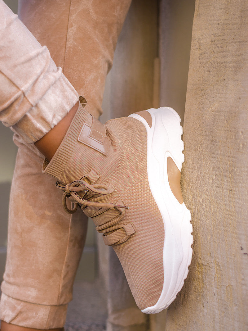 Abigail - moderne nonchalante gympen