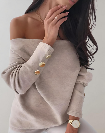 Nyssa | Eenvoudige trui met een v-hals en knopen op de mouw