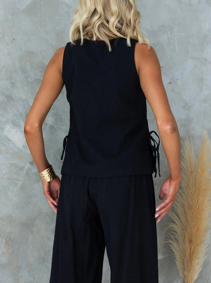 Rita | Casual jumpsuit met mouwloze effen broek met V-hals