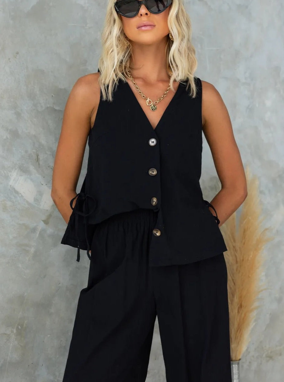 Rita | Casual jumpsuit met mouwloze effen broek met V-hals