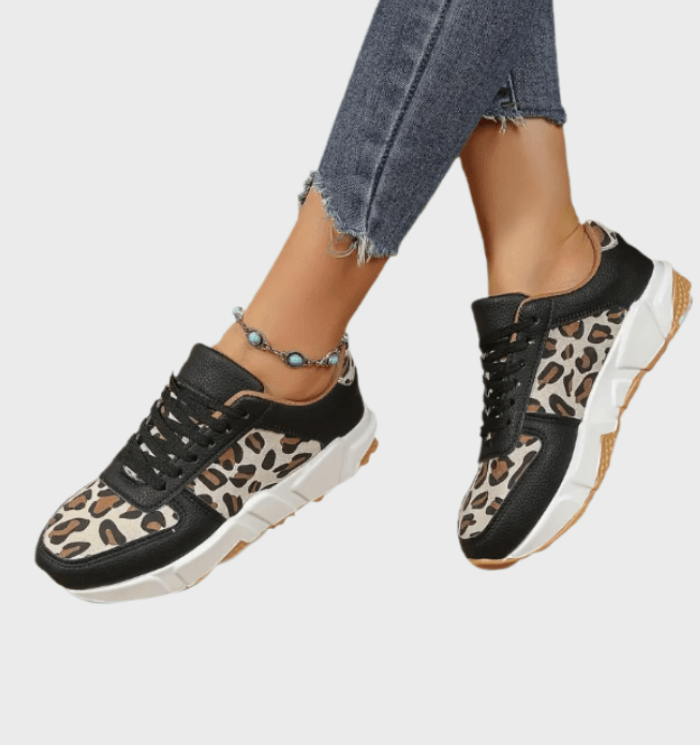 Paula -  Tweekleurige sneakers met veters en luipaarddessin