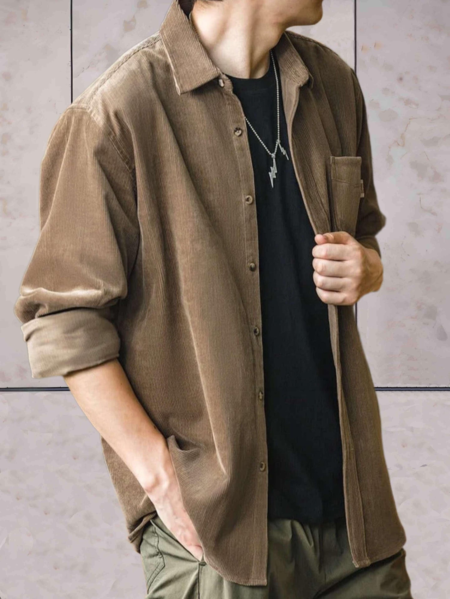 Ralph -  eenvoudig corduroy jack met een borstzak en knoopsluiting