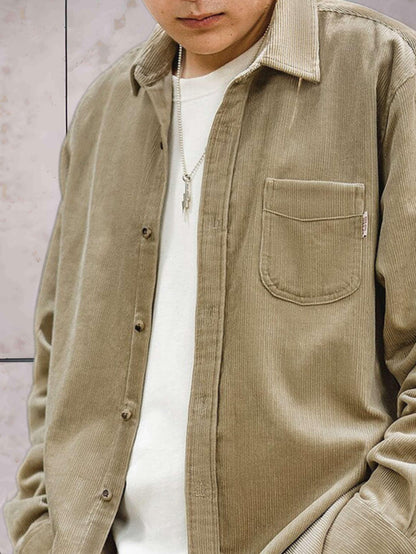 Ralph -  eenvoudig corduroy jack met een borstzak en knoopsluiting