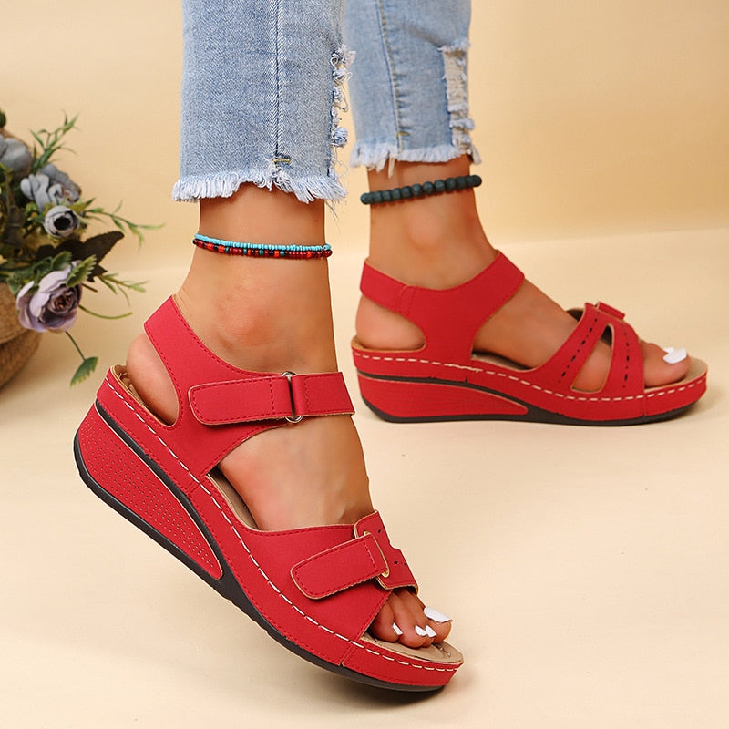 Albina - Orthopedische Sandalen voor een zomerse wandeling