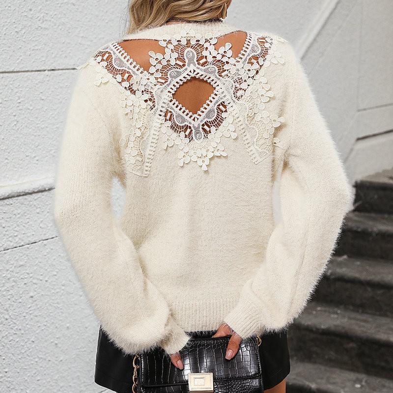Crème fluffy trui met kant
