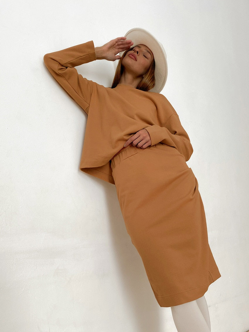 Camel co-ord set met midi rok