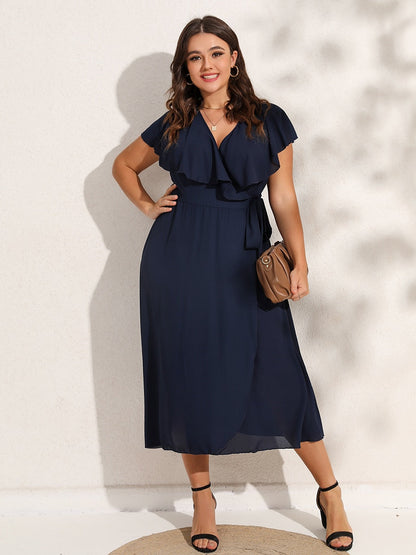 Omslagjurk met ruffles (plus-size)