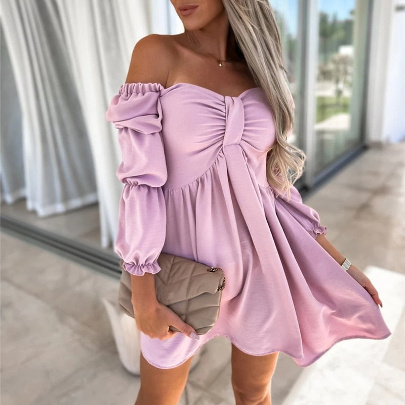 Off-shoulder jurk strik