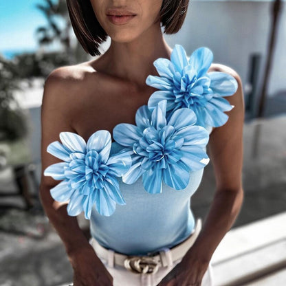 One shoulder top met bloemen