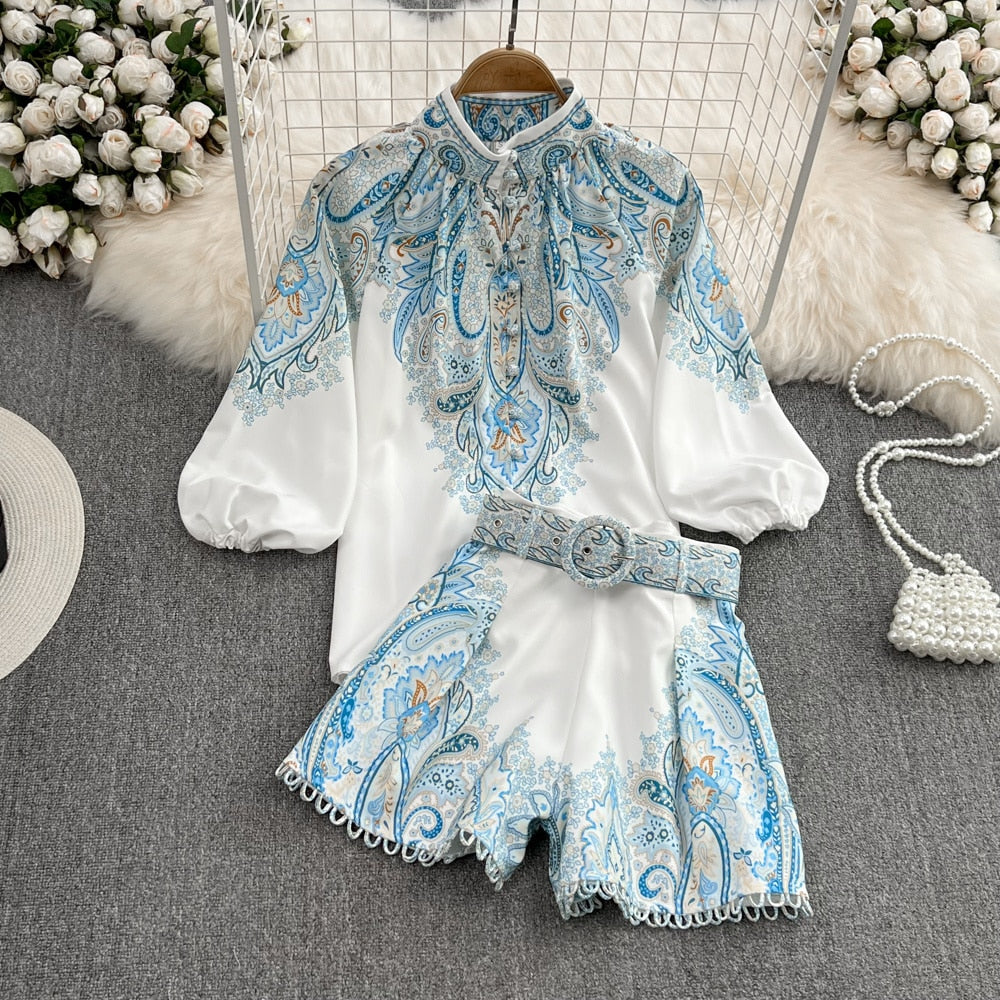 Two piece set met print