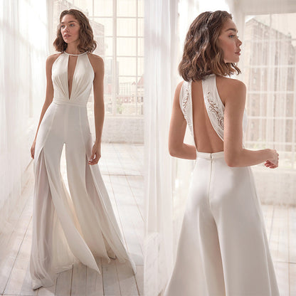 Brynnlee | Elegante jumpsuit met diepe v-halslijn