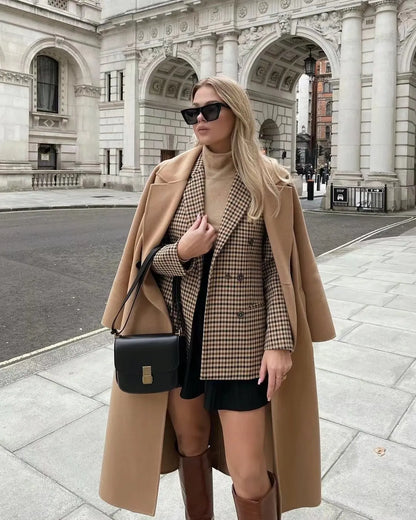 Mylah | Geruite blazer in vintage stijl